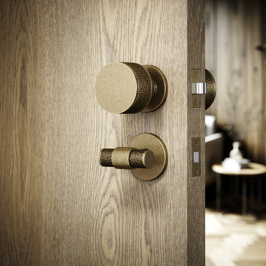 Grosvenor Aged Bronze Hammered Bathroom WC Knob & Round Thumbturn Set