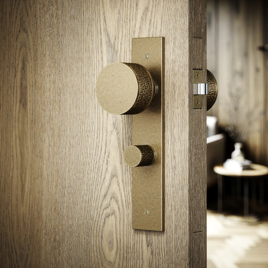 Grosvenor Aged Bronze Hammered Bathroom WC Knob & Plate Thumbturn Set