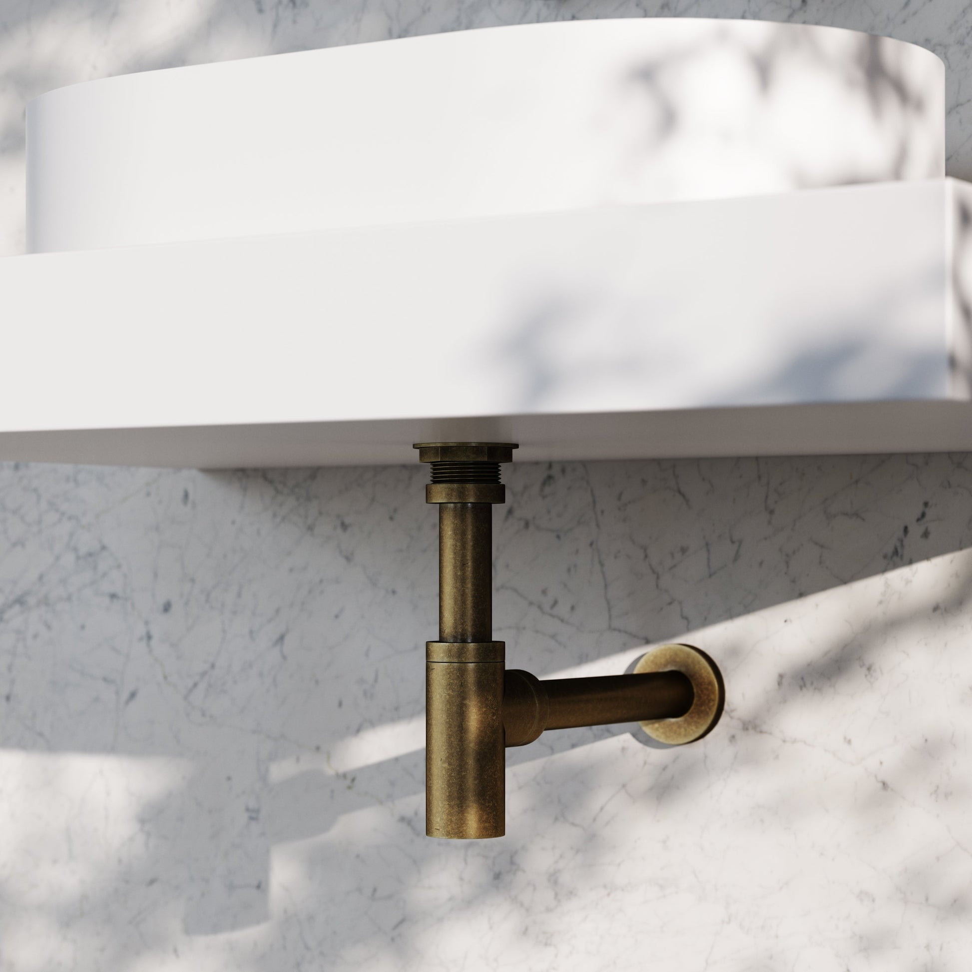 Luxe Aged Bronze Round Bottle Trap