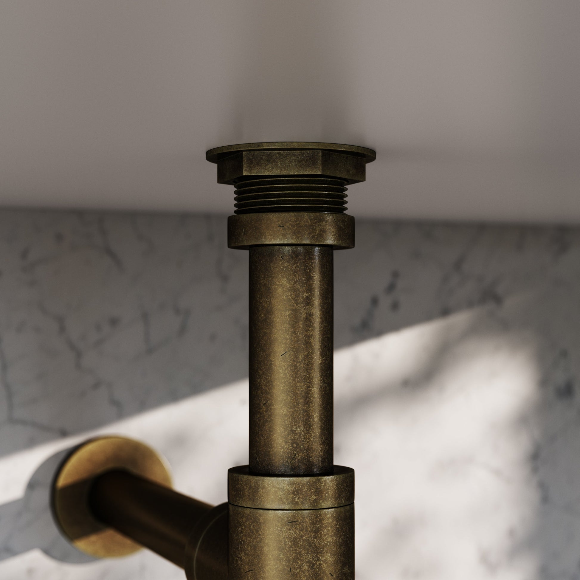 Luxe Aged Bronze Round Bottle Trap