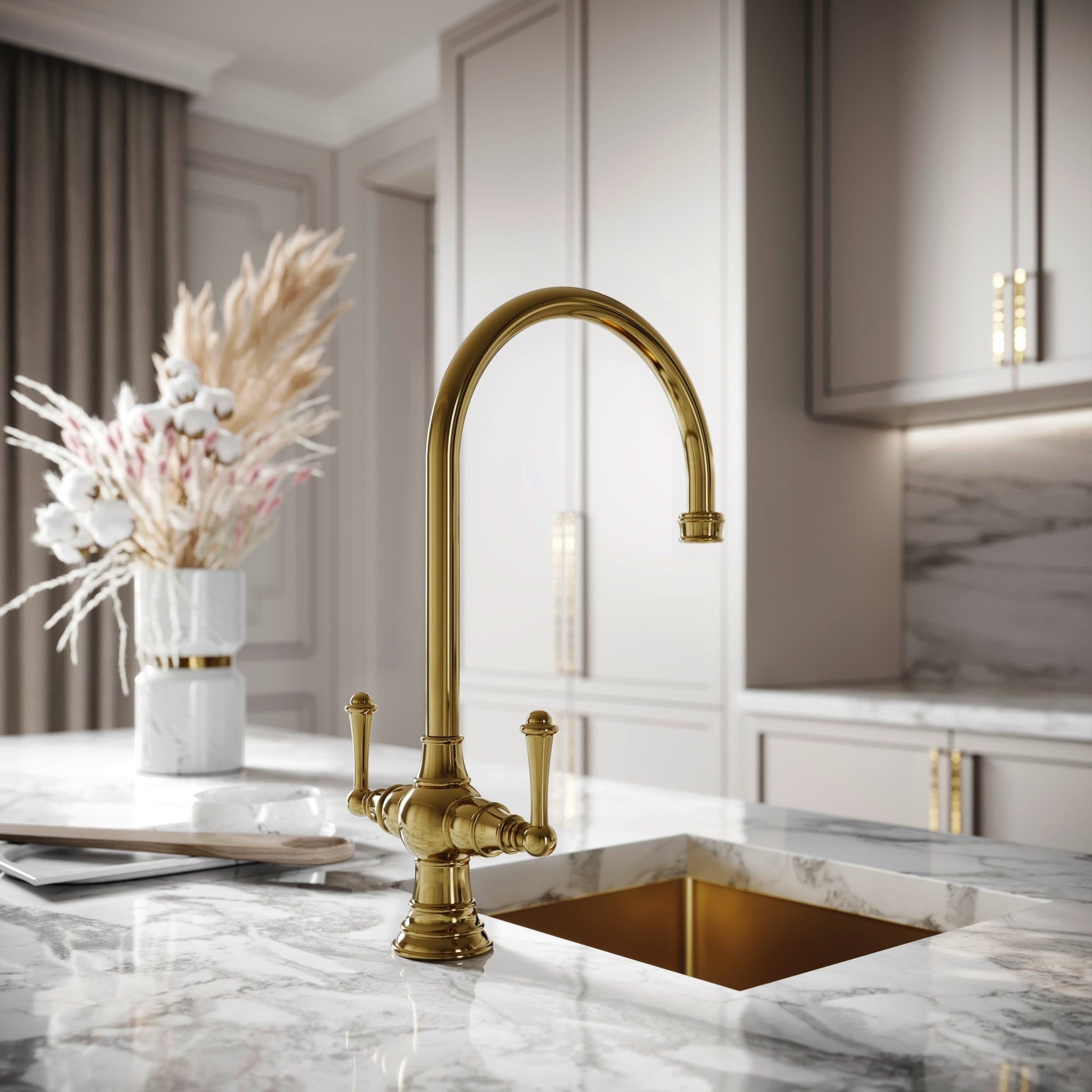 Lambeth Single Hole Traditional Kitchen Tap Polished Brass