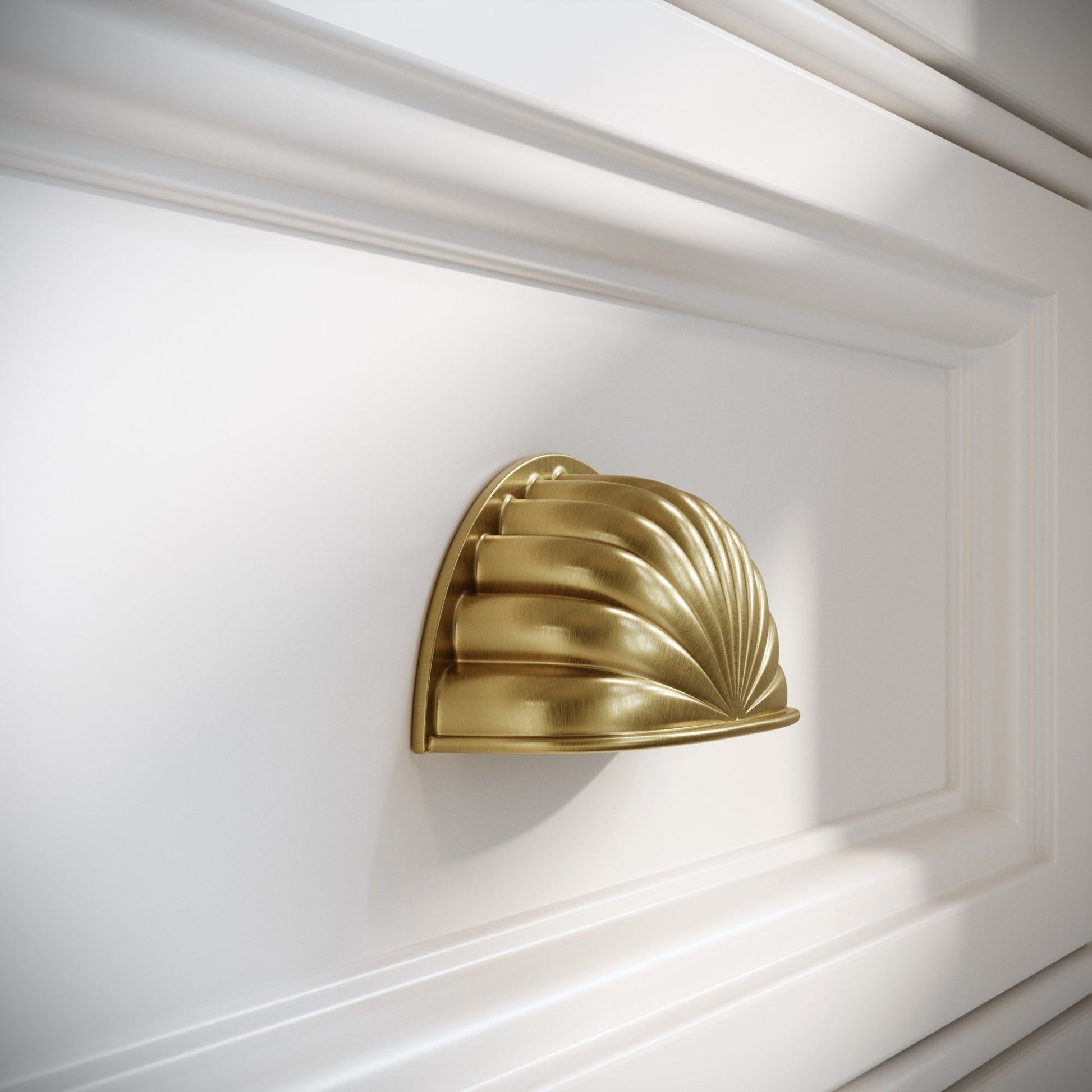 Latchford Brushed Gold Cup Handle
