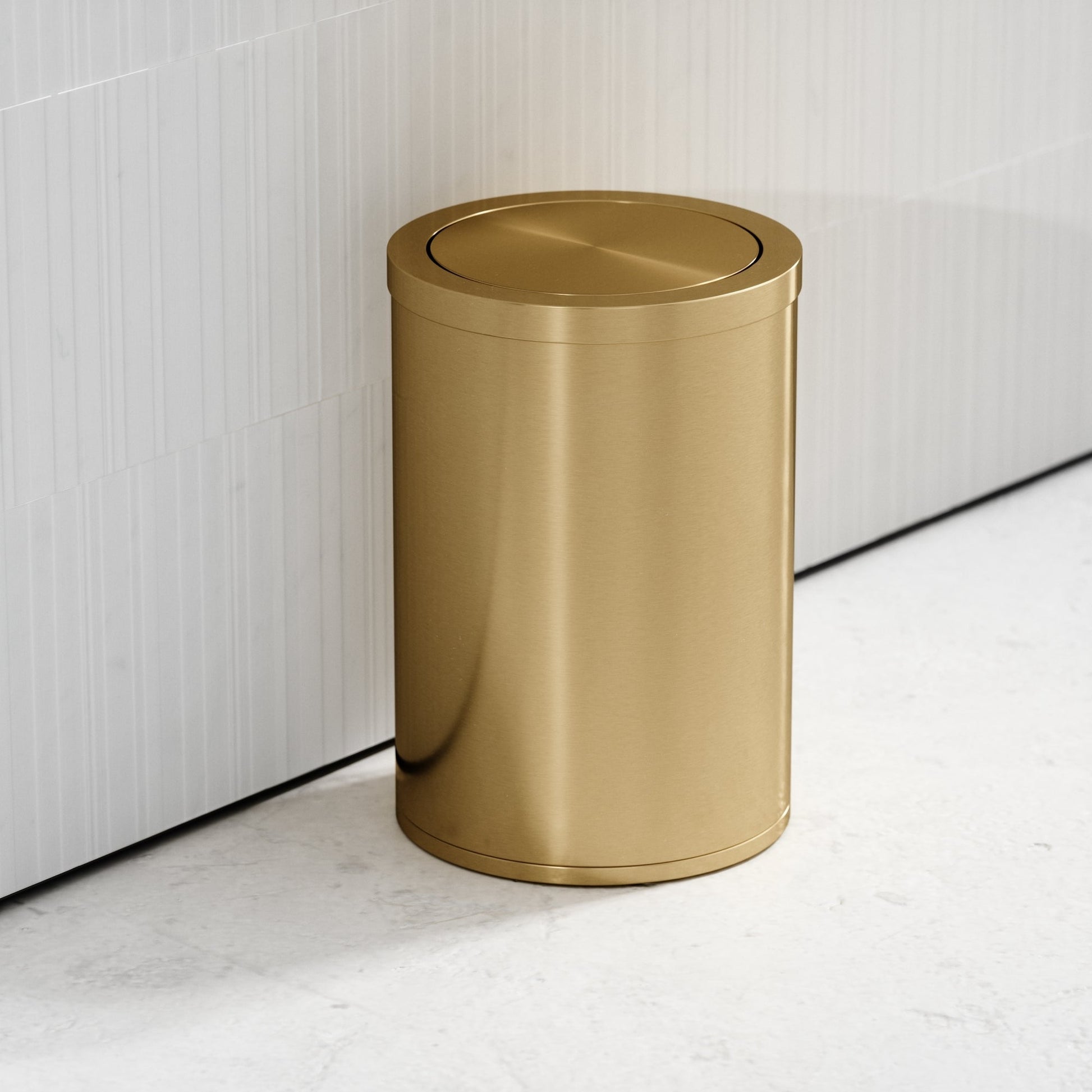 Lusso Cestino Brushed Gold 9 Litre Swing Lid Bin