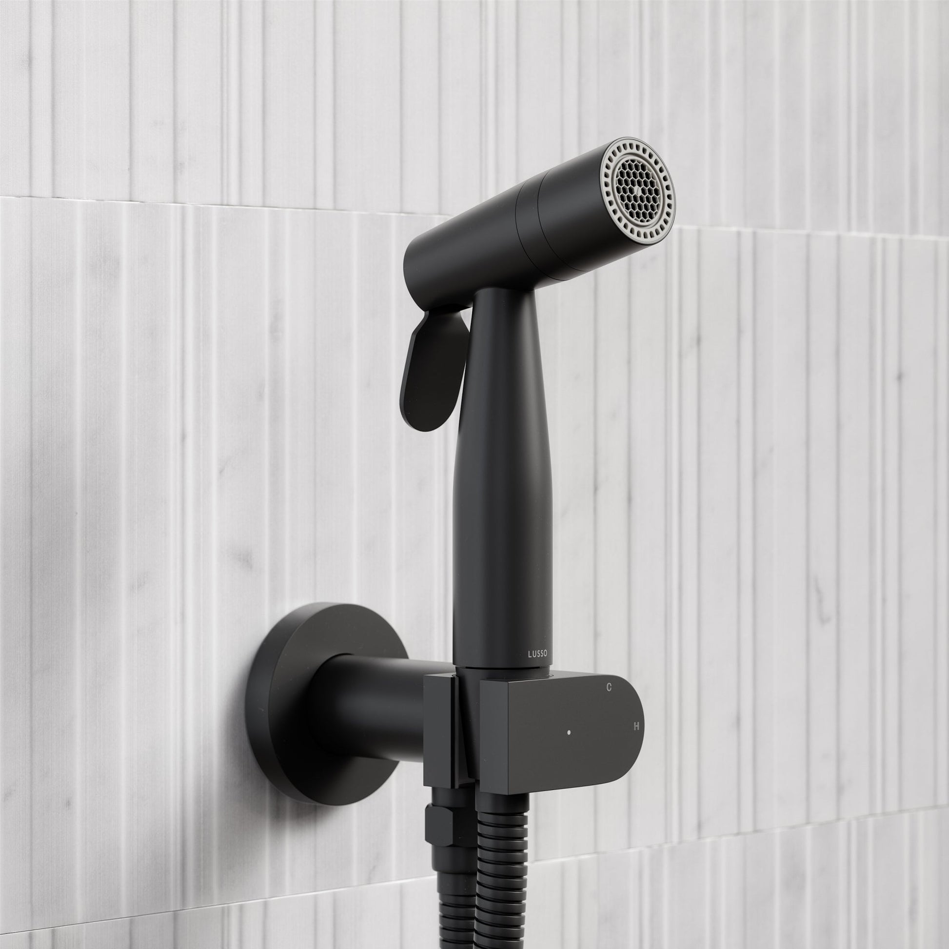 Lusso Matte Black Temperature Control Douche Shower Spray Kit