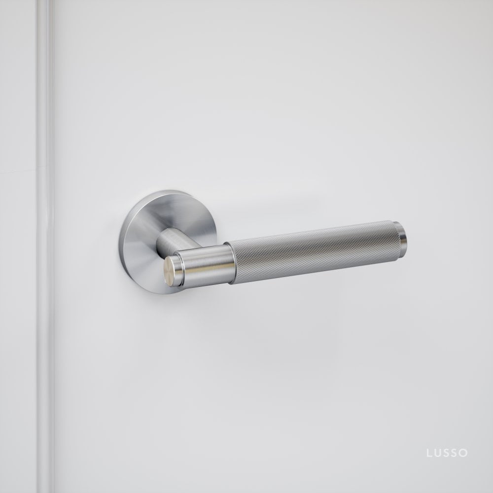 Luxe Knurled Brushed Stainless Door Handle and Hinge Bundle