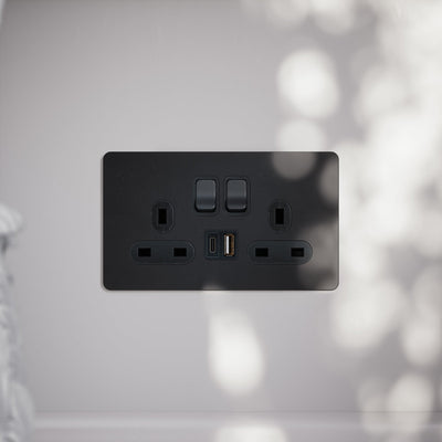 SlimTech Collection Matte Black 2 Gang 13A USB & USB-C Socket