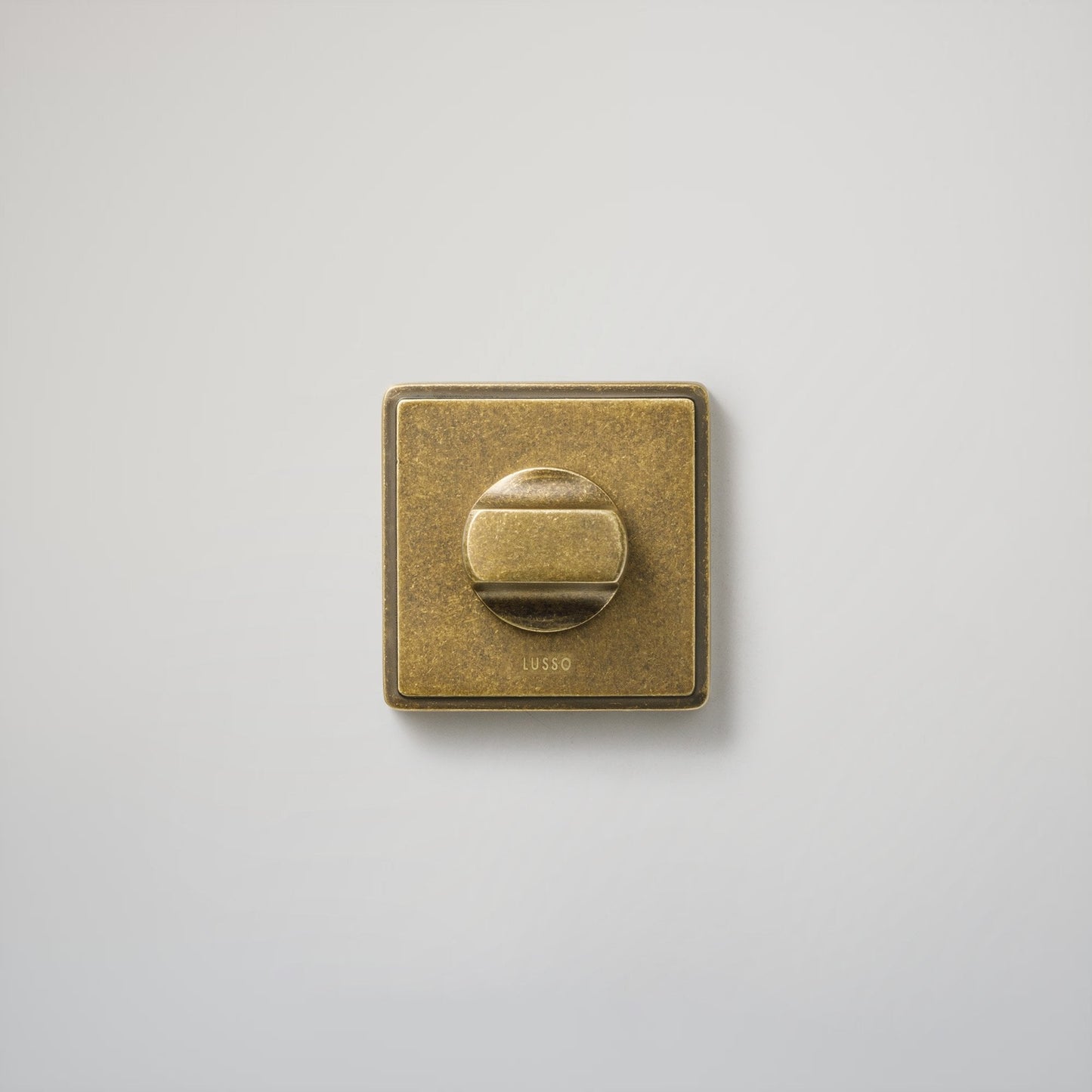 Surrey Aged Bronze WC Thumbturn with Latch