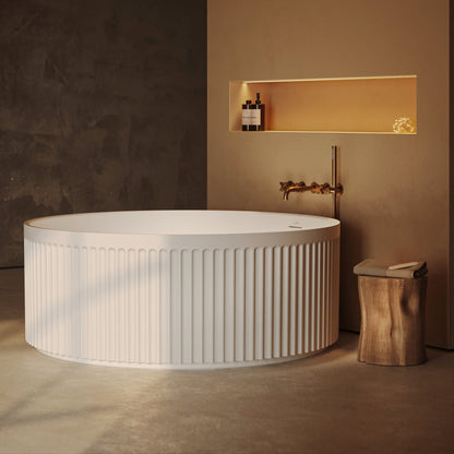Lusso Light Jadore AirWave Round White Freestanding Bath 1500mm