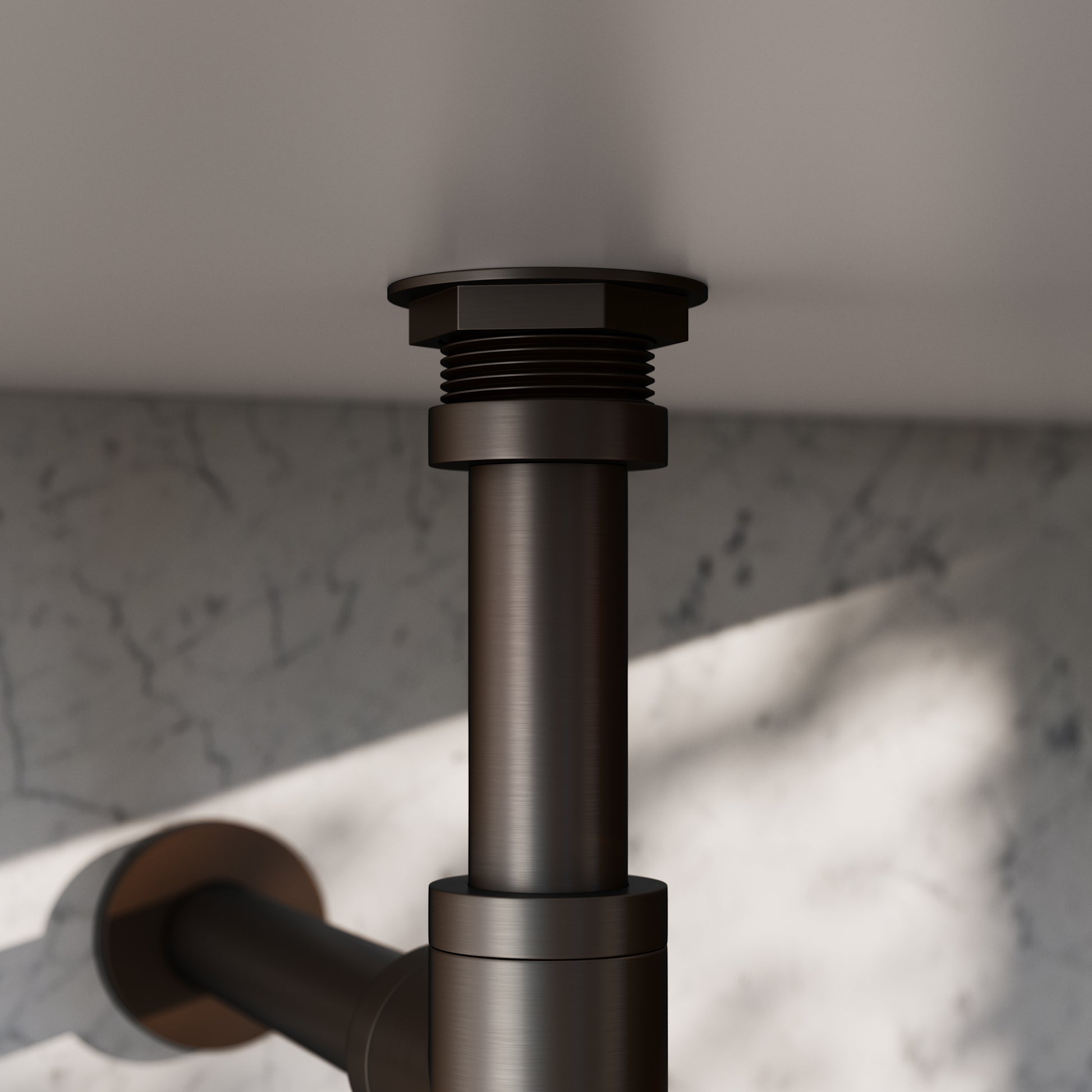 Luxe Deep Bronze Round Bottle Trap