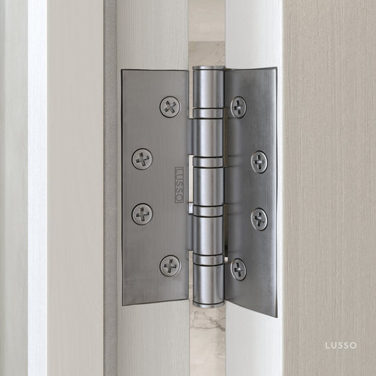 Luxe Knurled Brushed Stainless Door Handle and Hinge Bundle