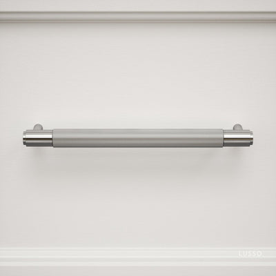 Luxe Knurled Brushed Stainless Pull Bar 250mm