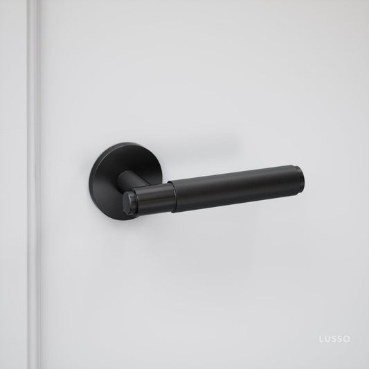 Luxe Knurled Matte Black Bathroom WC Door Handle Latch and Hinge Bundle