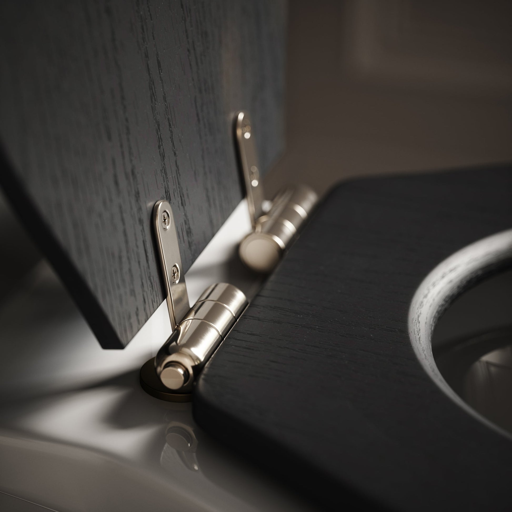 Portland Low Level Traditional Toilet with Solid Oak Matte Black seat (Polished Nickel Fittings)