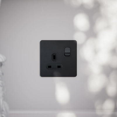 SlimTech Collection Matte Black 1 Gang 13A Socket